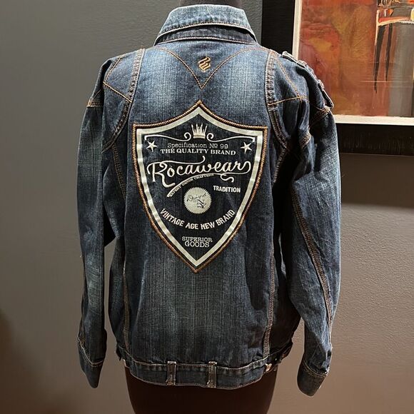 Rocawear lightly distressed embroidered back logo contrasting front denim jacket - Picture 6 of 9